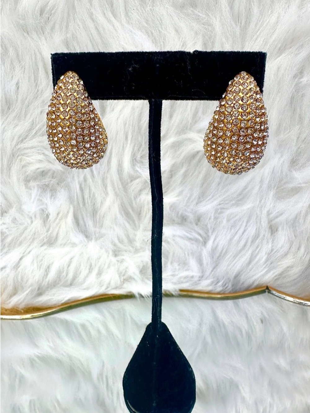Gold Rhinestone Teardrop Stud Earrings NEW ChanSutt Pearls